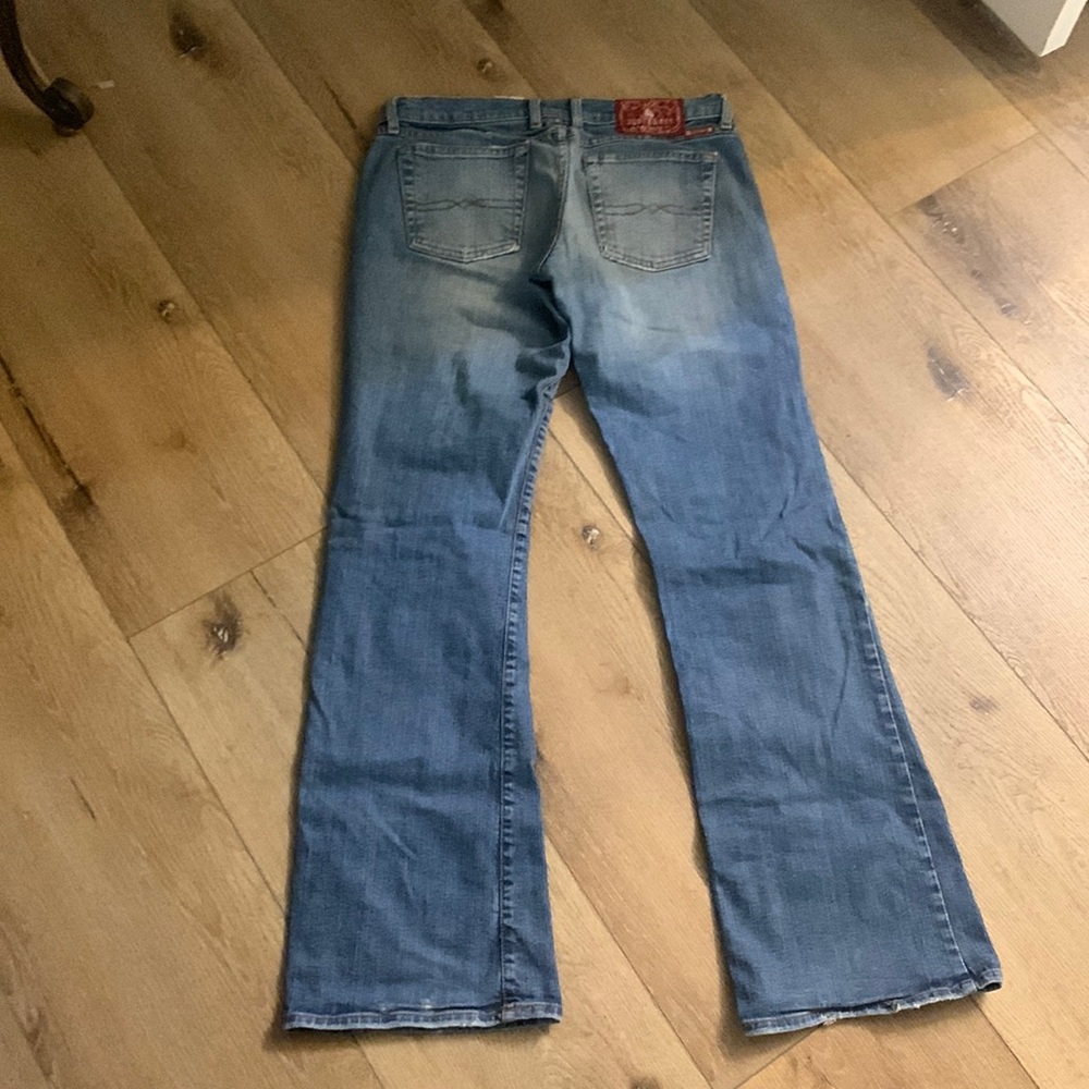 Lucky jeans